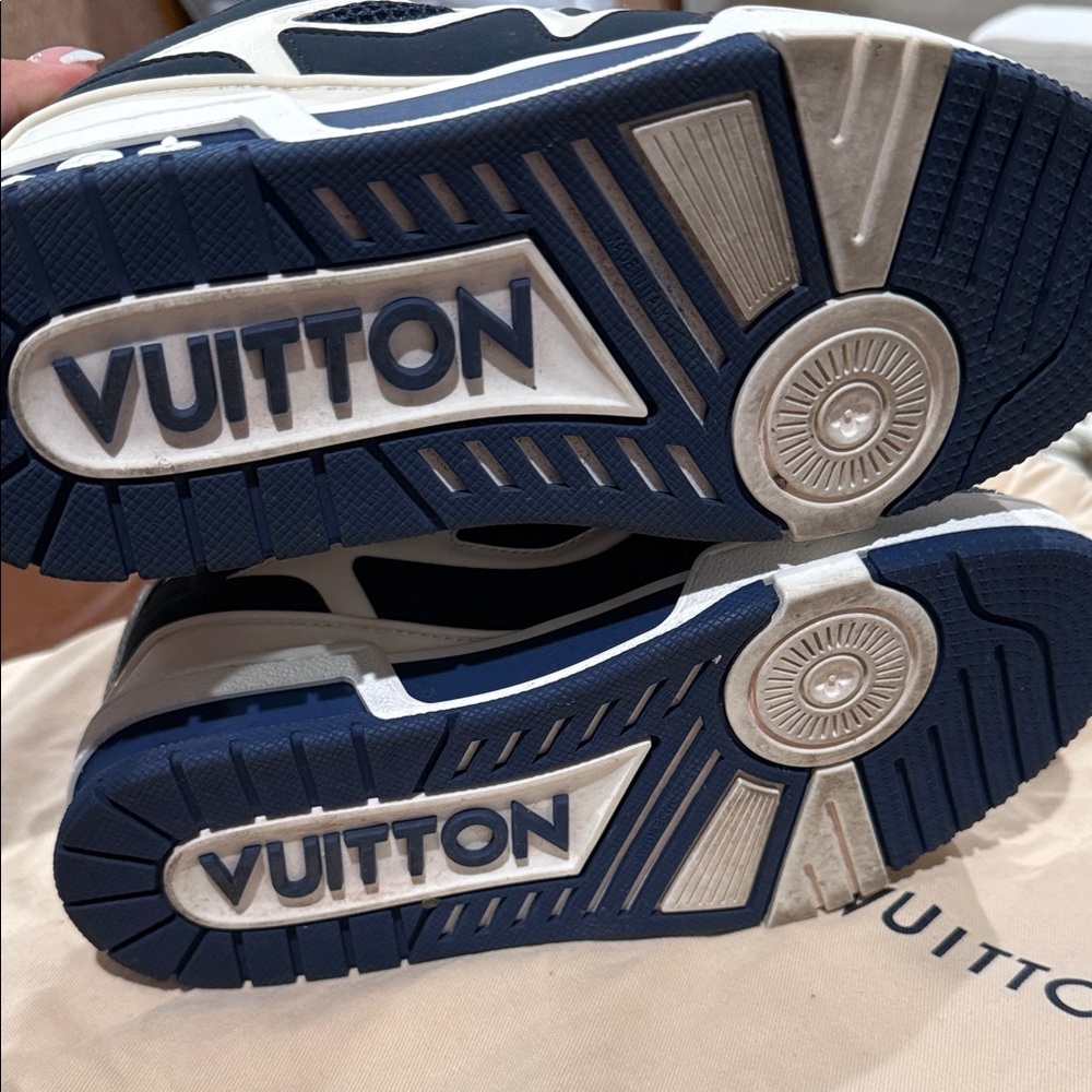 Authentic Louis Vuitton Stylish Navy and White Sneakers - Picture 5 of 5